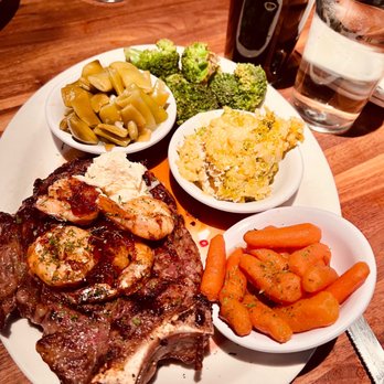 Cheddar's Scratch Kitchen - Bone-In New York Strip Steak - American Near Me - Albuquerque, New Mexico