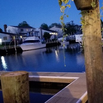 Anchor Down Dockside - Seafood Near Me - Seaford, New York
