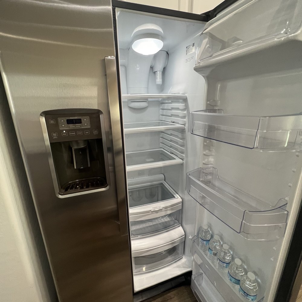Tati’s Cleaners - Fully cleaned refrigerator - Home Cleaning Near Me - Chandler, Arizona