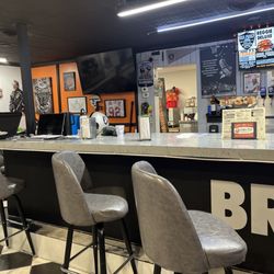 Bro Man's Sammiches, Birria & Burgers - Inside