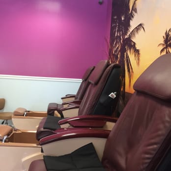 Annie's Nails & Spa - 5 massage chairs for pedicures - Nail Salons Near Me - Tyngsborough, Massachusetts Annie's Nails & Spa - 5 massage chairs for pedicures - Nail Salons Near Me - Tyngsborough, Massachusetts
