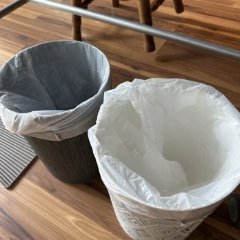 GN cleaning Service - New bags on trash cans - Home Cleaning Near Me - Pittsburgh, Pennsylvania