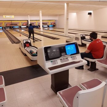 Centre Bowling Lanes - Bowling Near Me - Mississauga, Ontario Centre Bowling Lanes - Bowling Near Me - Mississauga, Ontario
