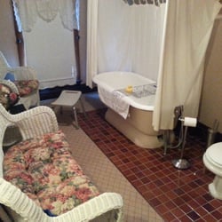 The Corner House Bed & Breakfast - One of the fancy bathrooms. We booked the suite.
