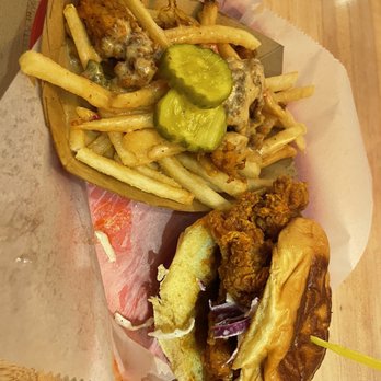 Tumble 22 - Lil' OG chicken sandwich with dirty fries on the side - Chicken Shop Near Me - Round Rock, Texas Tumble 22 - Lil' OG chicken sandwich with dirty fries on the side - Chicken Shop Near Me - Round Rock, Texas