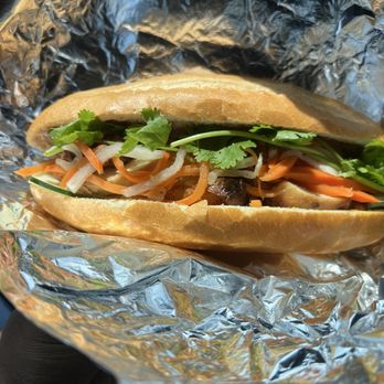 Amy's Bánh Mì - Roast pork banh mi - Desserts Near Me - Hampton, Virginia Amy's Bánh Mì - Roast pork banh mi - Desserts Near Me - Hampton, Virginia
