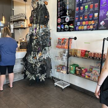 Sumo Snow - Decor - Bubble Tea Near Me - Surprise, Arizona