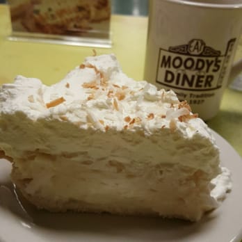 Moody's Diner - Coconut cream pie - Diners Near Me - Waldoboro, Maine Moody's Diner - Coconut cream pie - Diners Near Me - Waldoboro, Maine