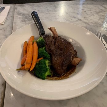 Il Fornello Danforth  - Veal shank and fresh veggies - Italian Near Me - Toronto, Ontario