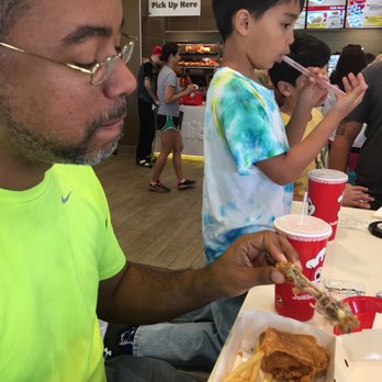 Jollibee - Her honey couldn't get enough either! It's almost gone!! - Chicken Shop Near Me - Jacksonville, Florida Jollibee - Her honey couldn't get enough either! It's almost gone!! - Chicken Shop Near Me - Jacksonville, Florida