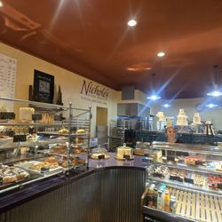 Nichole's Fine Pastry & Café