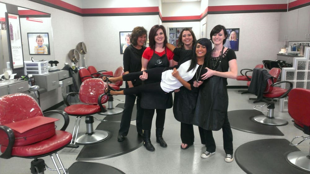 COST CUTTERS Updated October 2024 11 Photos & 33 Reviews 1525