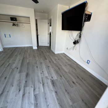 Juniors Flooring Installation - Flooring Near Me Juniors Flooring Installation - Flooring Near Me