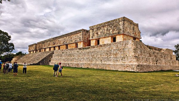 Uxmal by null