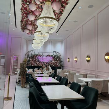 Cafe Lola - Interior - Bakeries Near Me - Las Vegas, Nevada