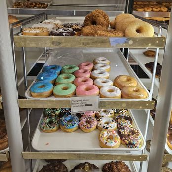Donut Crown - Donuts Near Me - Austin, Texas Donut Crown - Donuts Near Me - Austin, Texas