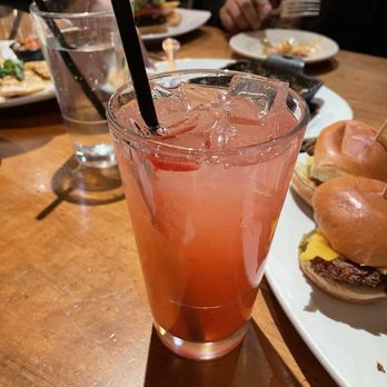 BeachHouse bar + grill - Strawberry Lemonade - New American Near Me - Kirkland, Washington BeachHouse bar + grill - Strawberry Lemonade - New American Near Me - Kirkland, Washington