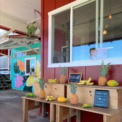 Onomea Country Market & Cafe - Outside