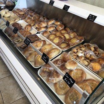 Mio Pastalogy - Assorted bread freshly baked daily - Italian Near Me - Honolulu, Hawaii