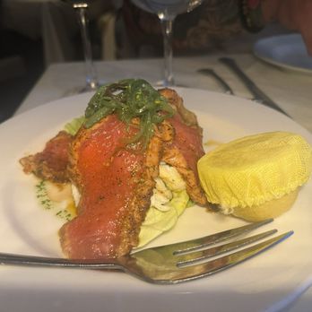 Lu Nello - Seared tuna with crabmeat special - Italian Near Me - Cedar Grove, New Jersey