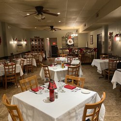 Dina's Bistro - The Charming Dining Room!