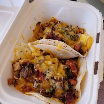 Beachin’ Biscuits - Linguica tacos were good - Breakfast & Brunch Near Me - Pismo Beach, California Beachin’ Biscuits - Linguica tacos were good - Breakfast & Brunch Near Me - Pismo Beach, California