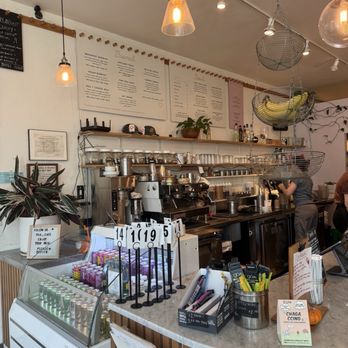 Poa Cafe - Juice Bars & Smoothies Near Me - Portland, Oregon