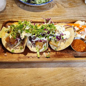 Junior Restaurant  - Baja fish tacos - Lounges Near Me - Roseville, California