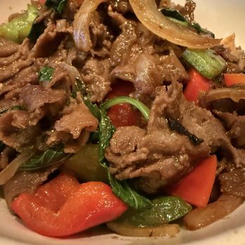 Brya Zan - Beef Garlic Soy Stir-Fry bowl, medium spice/hot - Asian Fusion Near Me - Plano, Texas