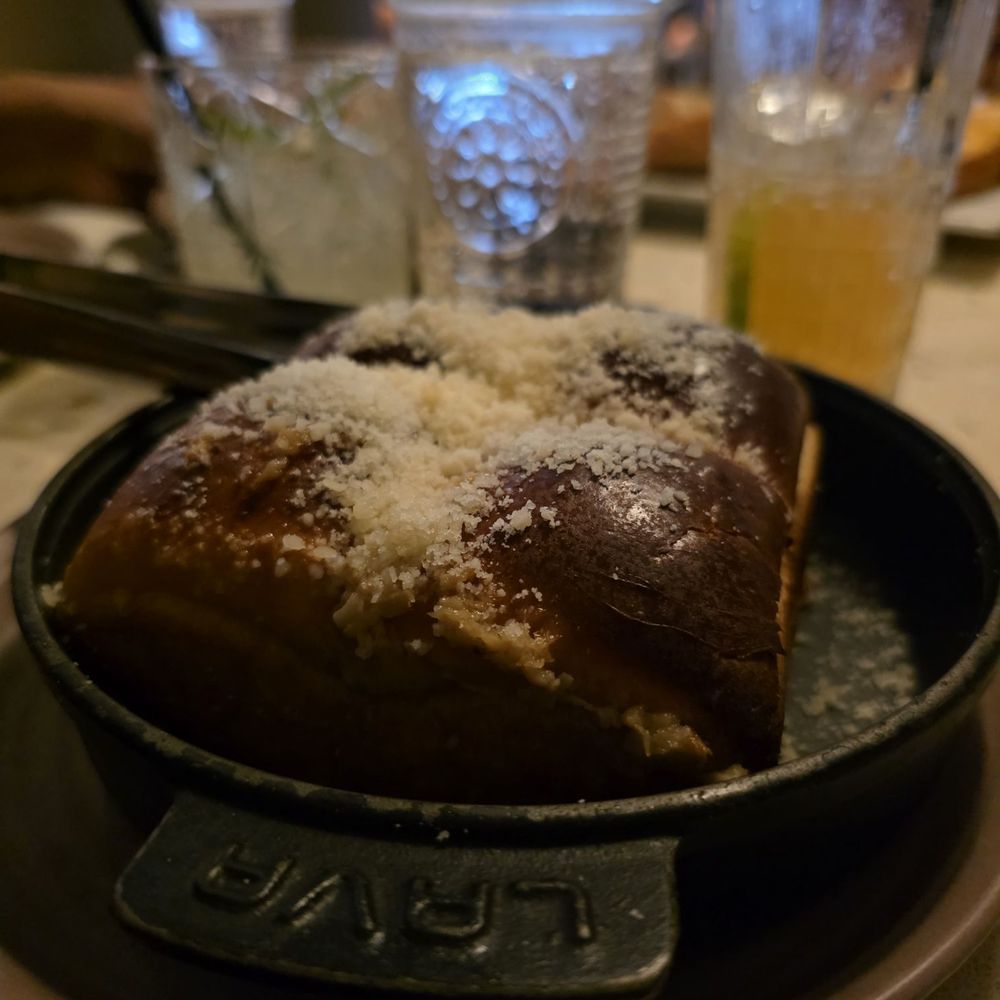 Il Mio - Italian Near Me - Clarendon Hills, Illinois