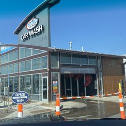Cobblestone Car Wash Express - Drive thru