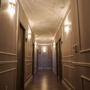Massage Eden & Spa - Massage Eden & Spa Hallway - Massage Near Me - Carlsbad, California Massage Eden & Spa - Massage Eden & Spa Hallway - Massage Near Me - Carlsbad, California