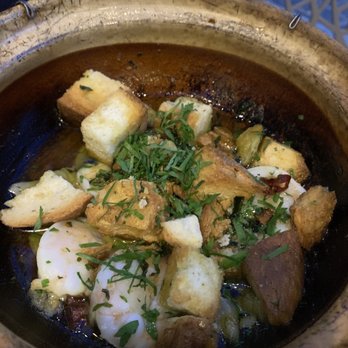 Del Mar - Shrimp in garlic sauce with croutons! - Spanish Near Me - Washington, DC, District of Columbia