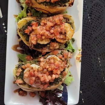 Bruschetta Francesca - Bruschetta with shrimp and pesto - Italian Near Me - Key West, Florida