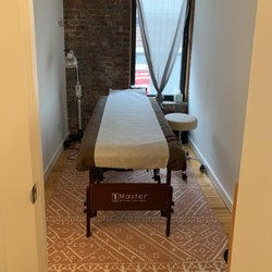 Sherry Chang Acupuncture - Treatment Room 1