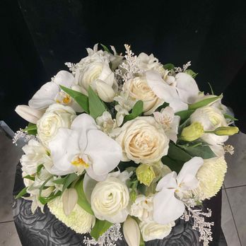 UES Petals - Florists Near Me - New York, New York UES Petals - Florists Near Me - New York, New York
