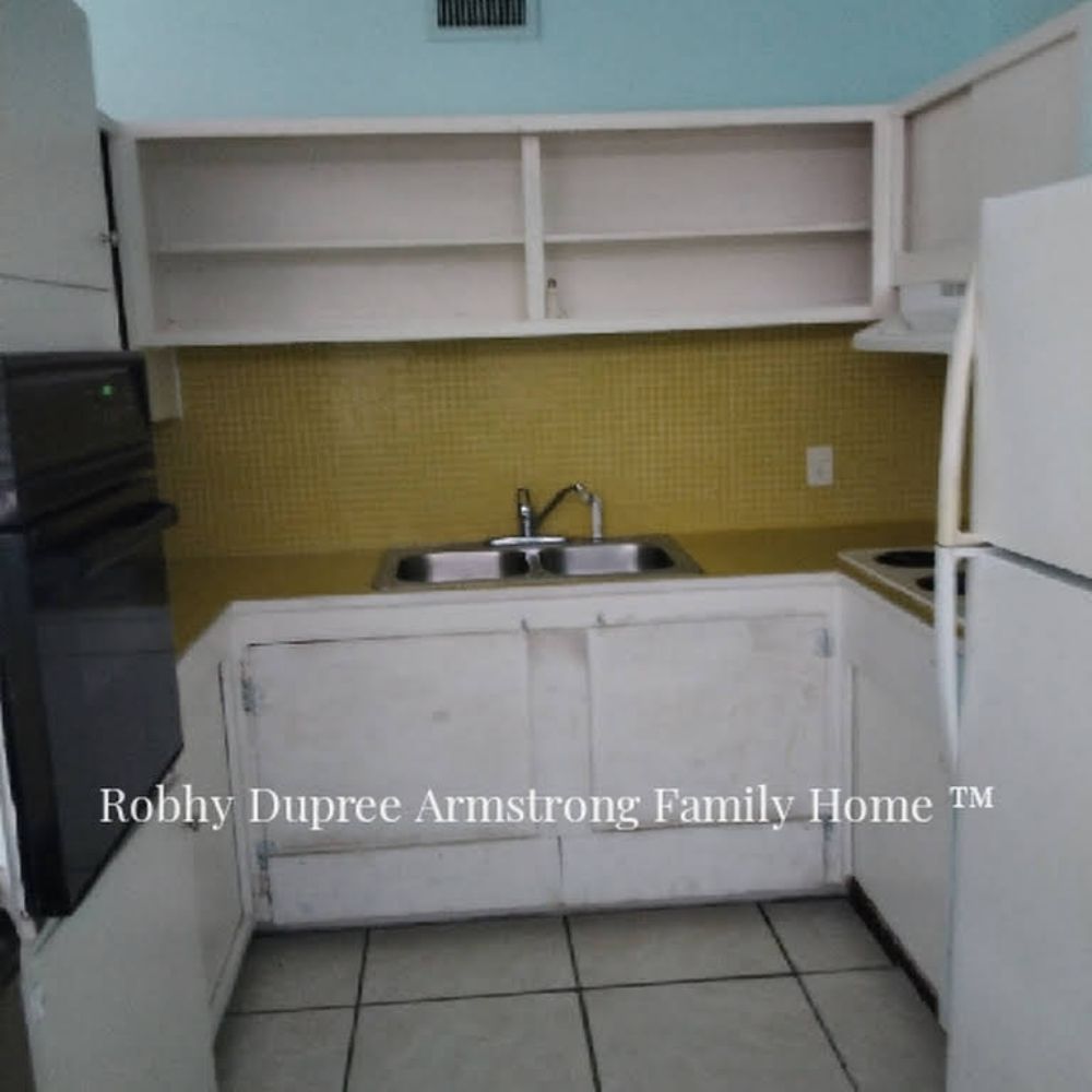 LAVA LAMP APARTMENTS 10 Photos 122 Halton Pl, Sarasota, Florida