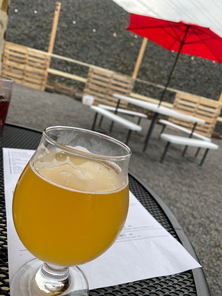 BREAKER BREWING OUTPOST Brewpubs 192 Sturges Rd, Archbald, PA