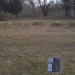 Orchard Hill Disc Golf at UMass Amherst - Hole 6 tee off area