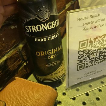 Cavanaughs Headhouse - Strongbow Original Dry - American Near Me - Philadelphia, Pennsylvania