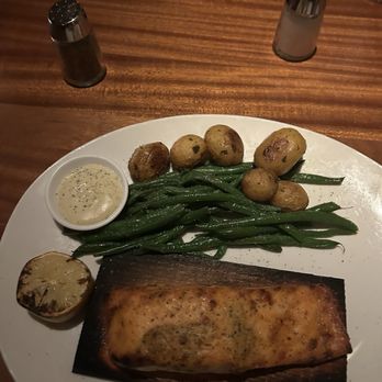 Seasons 52 - Cedar plank salmon - New American Near Me - Memphis, Tennessee