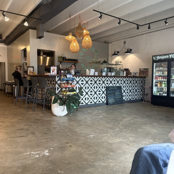 Juniper Market - inside - Coffee & Tea Near Me - Saint Augustine, Florida