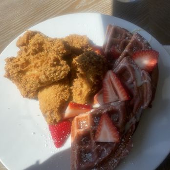 Bobby Mac’s BBQ - Chicken and Waffles! Yumm - Southern Near Me - Crockett, California