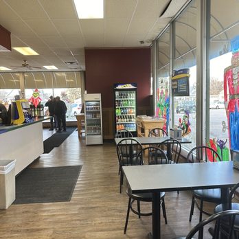 Denny's Doughnuts & Bakery - Inside - Bakeries Near Me - Bloomington, Illinois Denny's Doughnuts & Bakery - Inside - Bakeries Near Me - Bloomington, Illinois