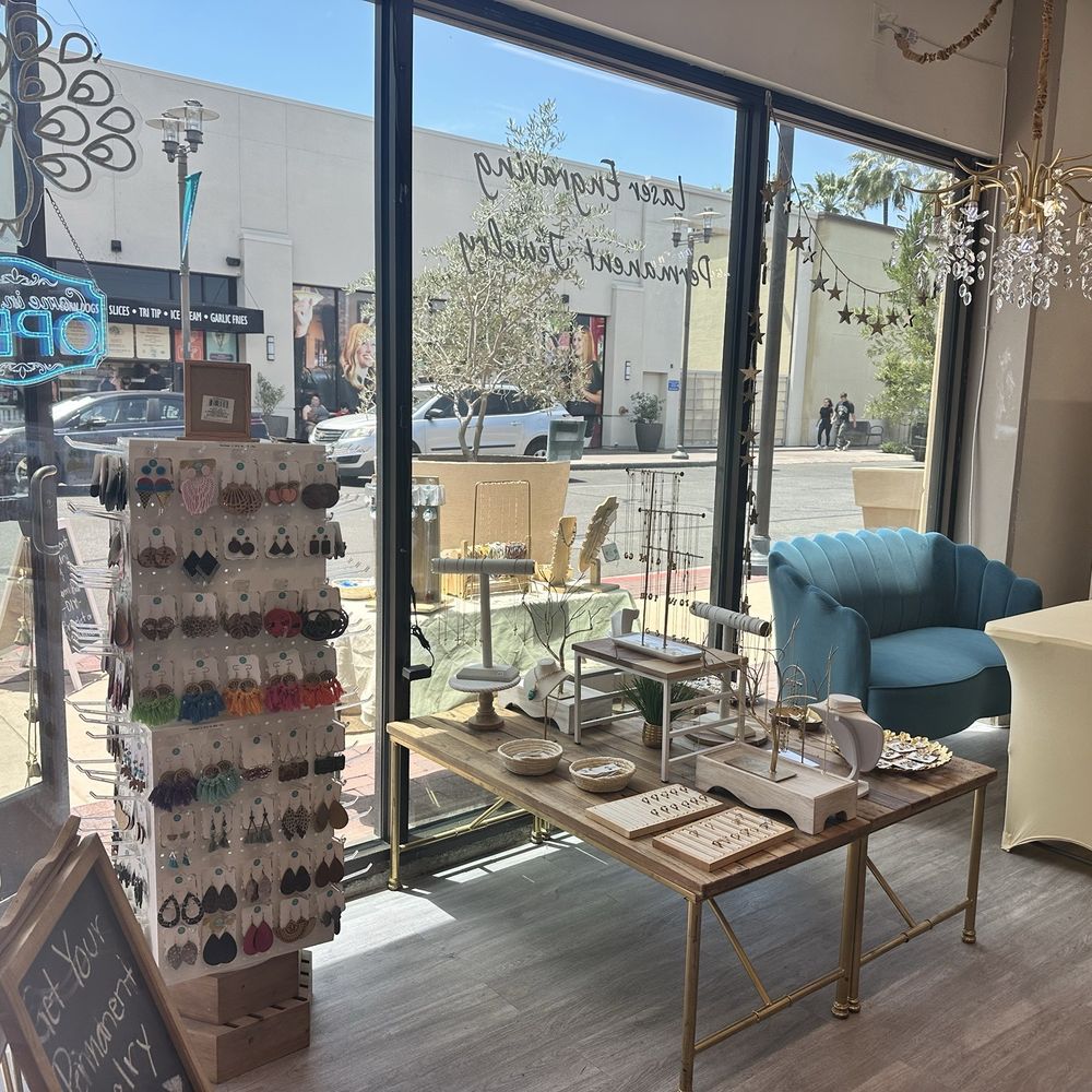 Pretty Pickie Boutique - Jewelry Near Me - Fresno, California Pretty Pickie Boutique - Jewelry Near Me - Fresno, California