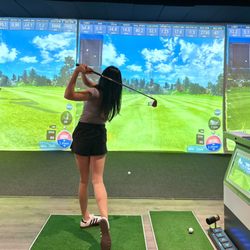 Golf Plus Performance Lab - GTR Simulator. Great for practicing and playing golf indoors.