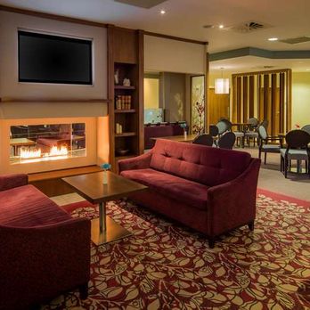 Hilton Garden Inn Luton North - Lobby - Hotels Near Me - Luton, LUT Hilton Garden Inn Luton North - Lobby - Hotels Near Me - Luton, LUT