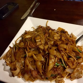 Little Chinatown - Beef chow fun, dry. So good!!! - Chinese Near Me - Kenner, Louisiana Little Chinatown - Beef chow fun, dry. So good!!! - Chinese Near Me - Kenner, Louisiana