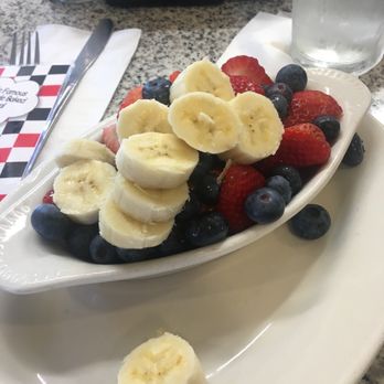 Maureen's Kitchen - Side Fresh Fruit - Breakfast & Brunch Near Me - Smithtown, New York