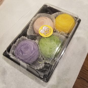 Aliya Lavaland - variety box - Bakeries Near Me - Monterey Park, California Aliya Lavaland - variety box - Bakeries Near Me - Monterey Park, California